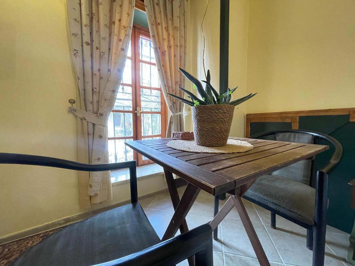 Amphora Rooms Фоча Экстерьер фото